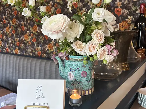 Flowers and Cards on Banquette